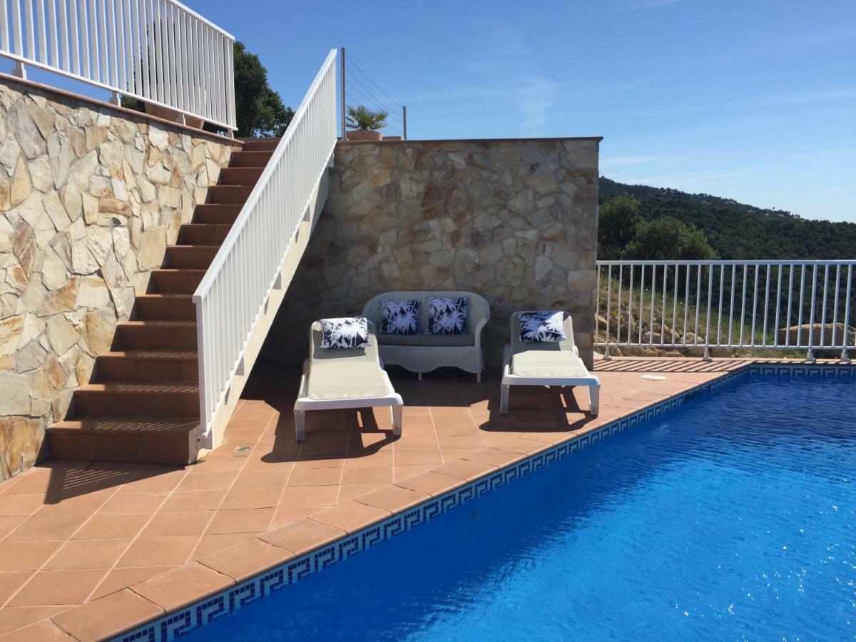 Villa Gardenia Mit Pool Und Traumhaftem Meerblick サンタ・クリスティーナ・ダロ エクステリア 写真